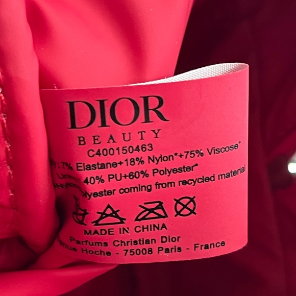 Dior beauty red cosmetic bag zip top closure new in box - Picture 4 of 5